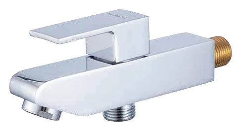MCPOLOO MSC21120, raccords laiton