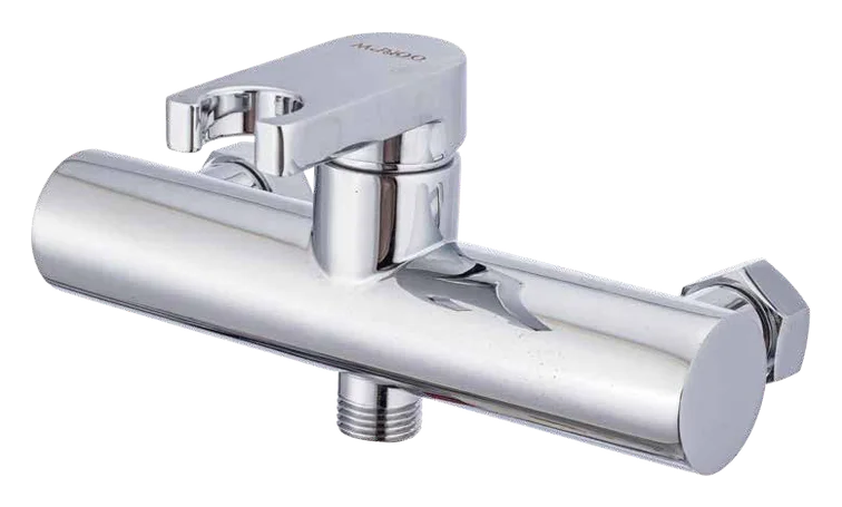 MCPOLOO MSC21406, raccords laiton